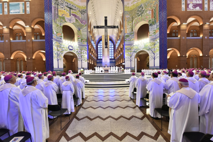 Santa missa abre Assembleia Geral 2018 da CNBB